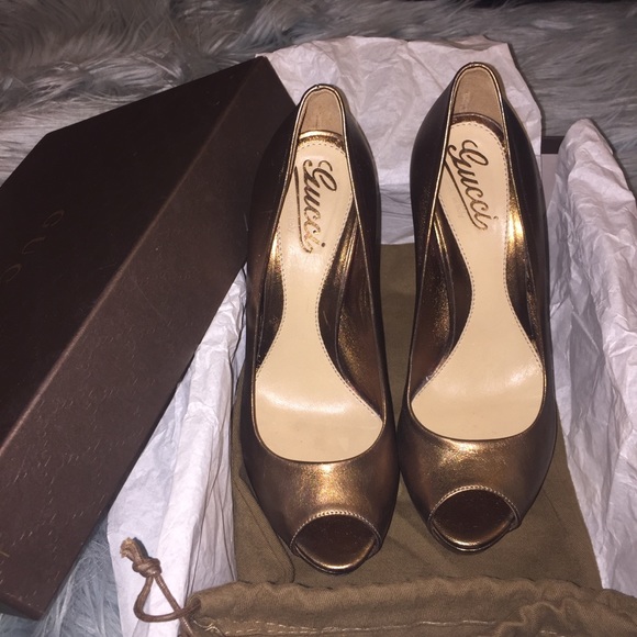 Gucci peeps toes heels 💯% Authentic Bronze Color - Picture 2 of 5